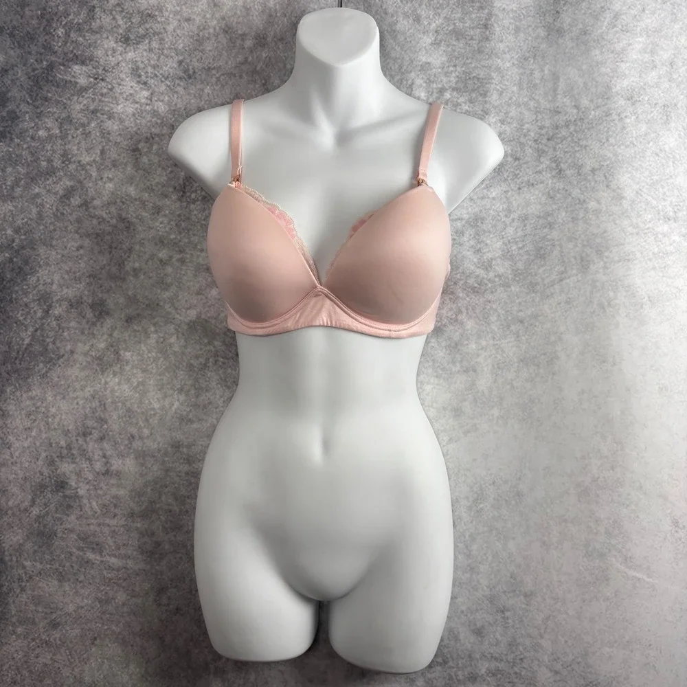 Victoria's Secret Body by Victoria Wireless Nursing Bra in Purest Pink Size 32DD